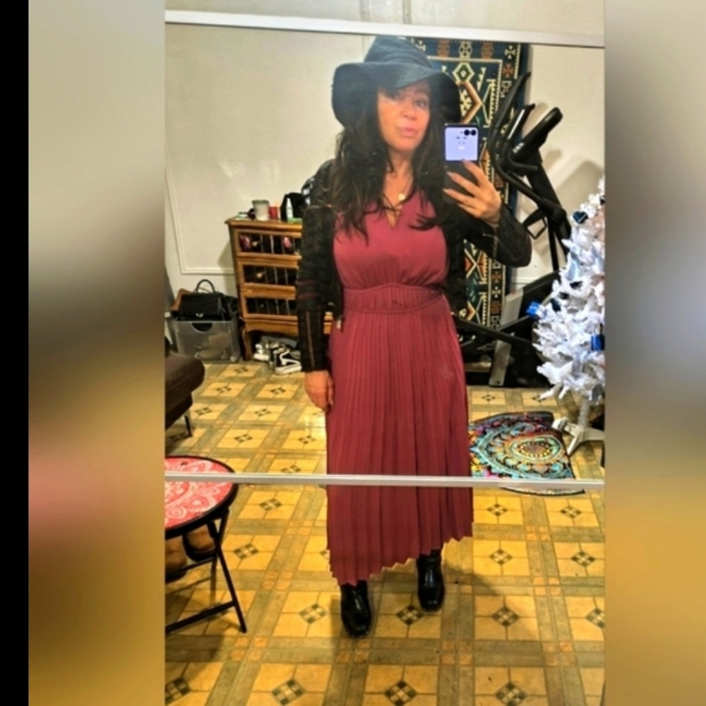 Pookie And Sebastian💗 Pink Pleated Dress Peaky blinders Vibe
